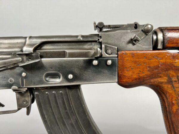1975 Romanian MD63 Khyber Pass Side Folder Kit Build - Image 14
